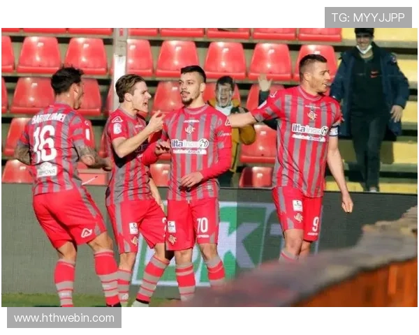 意甲新球队打法:新晋意甲球队的战术风格与赛季表现 意甲新球队打法:新晋意甲球队的战术风格与赛季表现